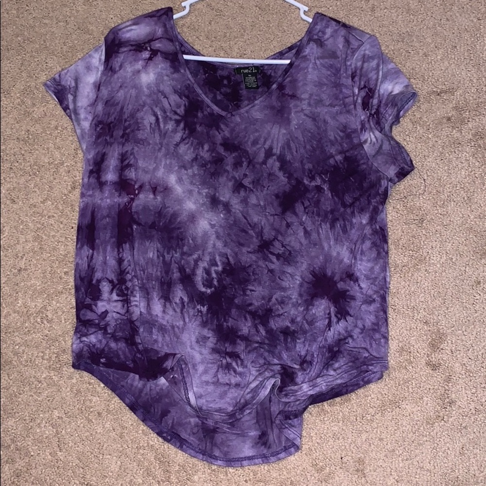 purple t shirt
